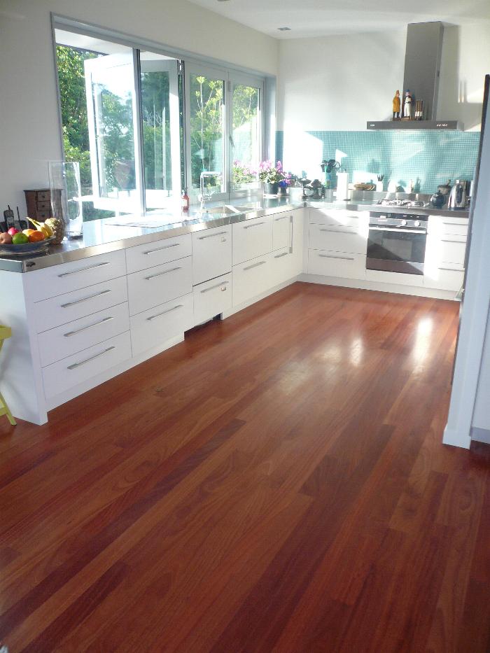 Saligna (red gum) Wooden Earth Creations Ltd.